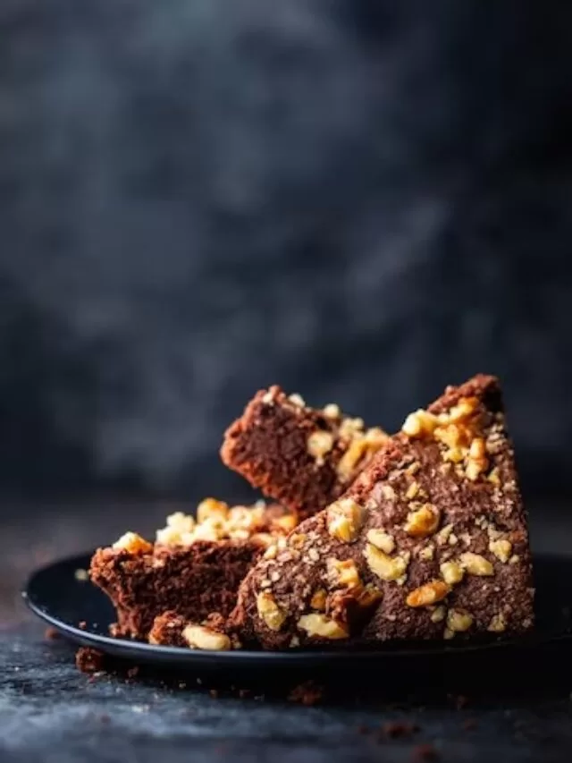 Scrumptious and Nutritious: How to Make the Perfect Moist and Flavorful Dry Fruit Cake?